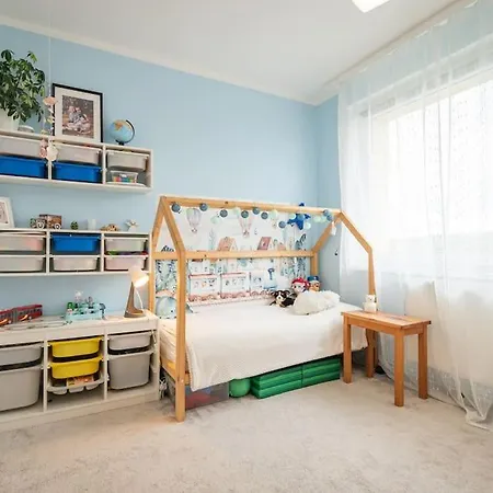 Children Friendly With Babysitter Available! & Free Parking شقة *